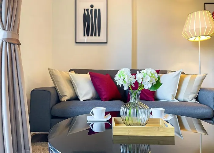 Near Bts L Large 52 Sqm L Pool And Steam *