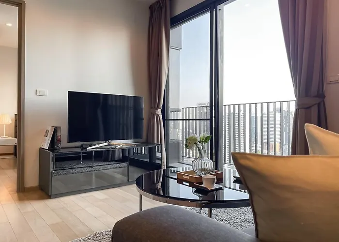 アパート Near Bts L Large 52 Sqm L Pool And Steam バンコク都