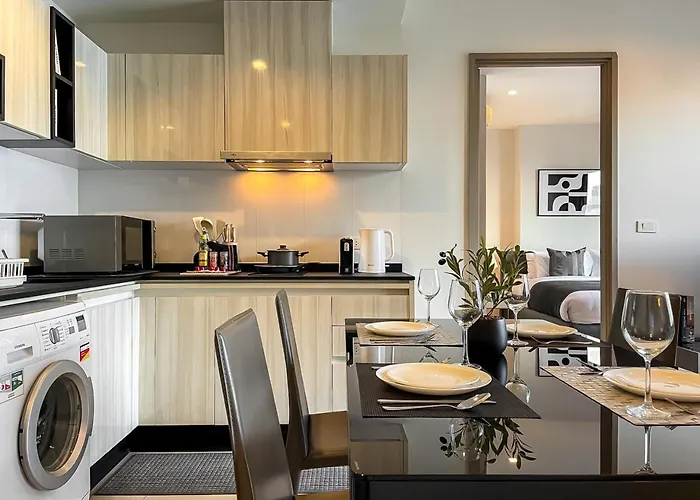 Near Bts L Large 52 Sqm L Pool And Steam *