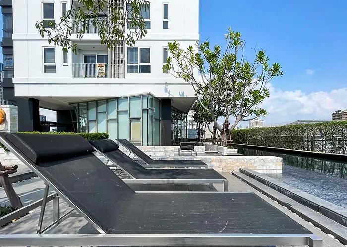Near Bts L Large 52 Sqm L Pool And Steam * バンコク都
